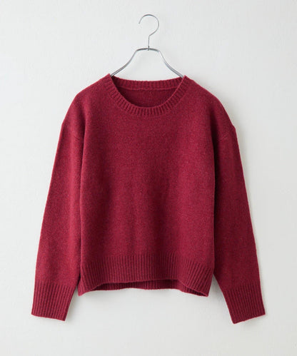 柔軟圓領針織套頭衫