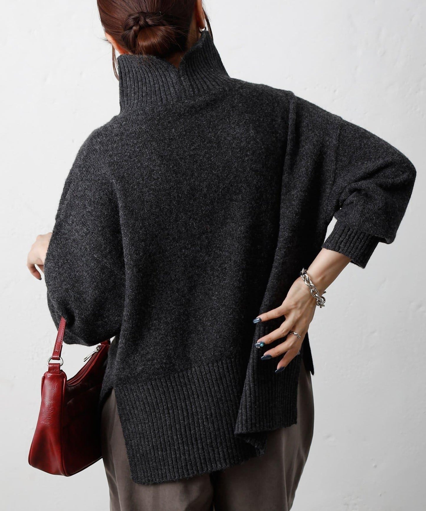 柔軟高領針織衫