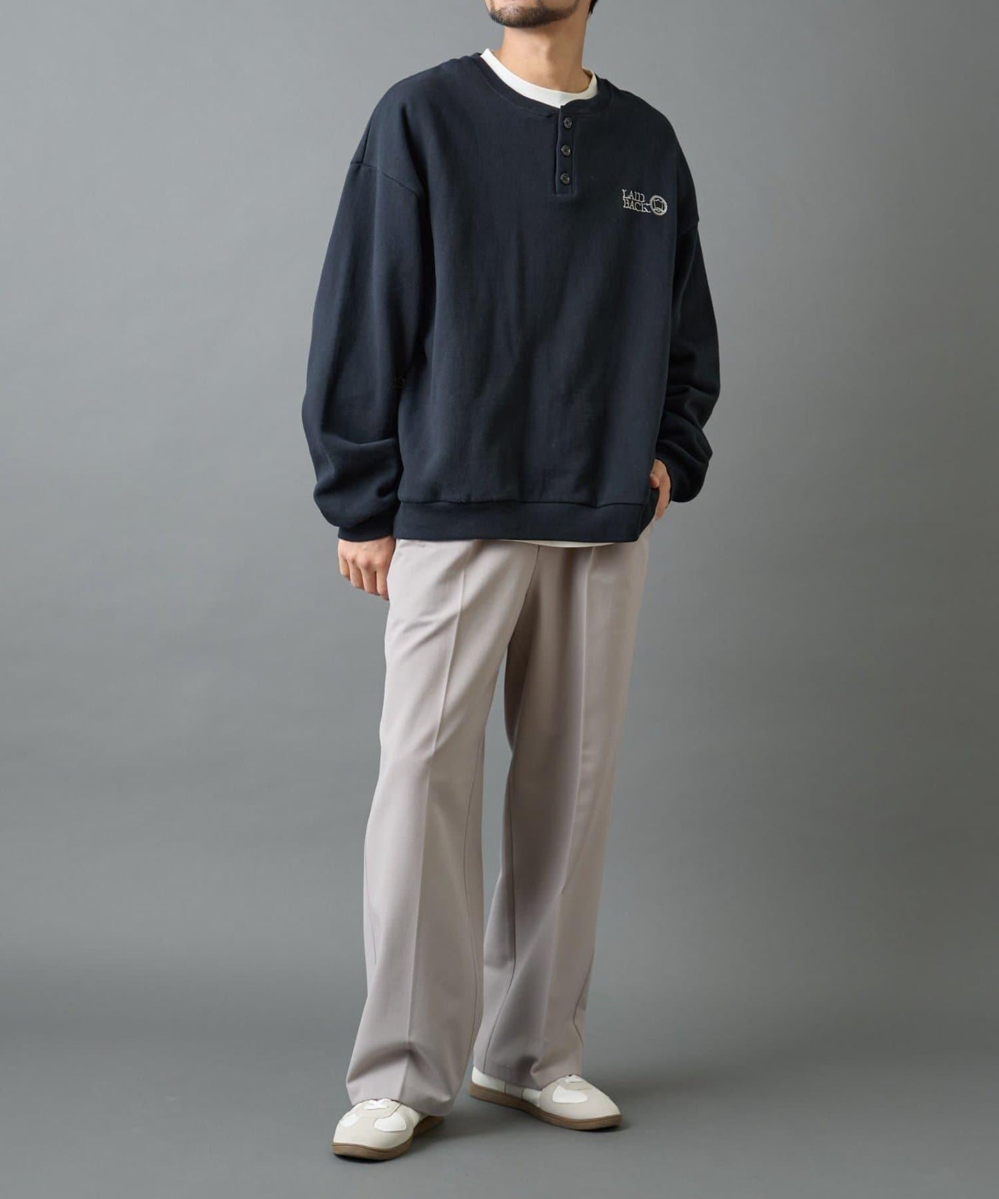 背部彈力羊毛寬鬆西裝褲