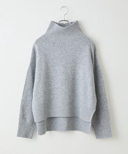 柔軟高領針織衫