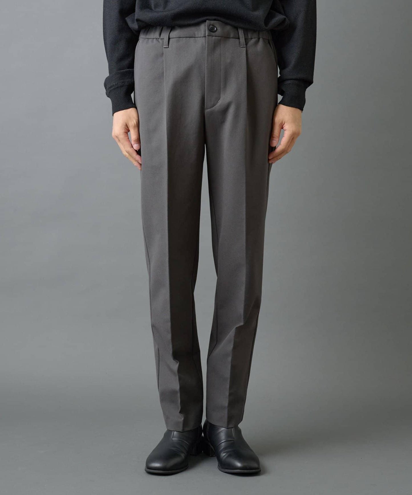 後開衩羊毛錐形休閒褲