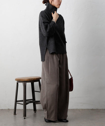 柔軟高領針織衫