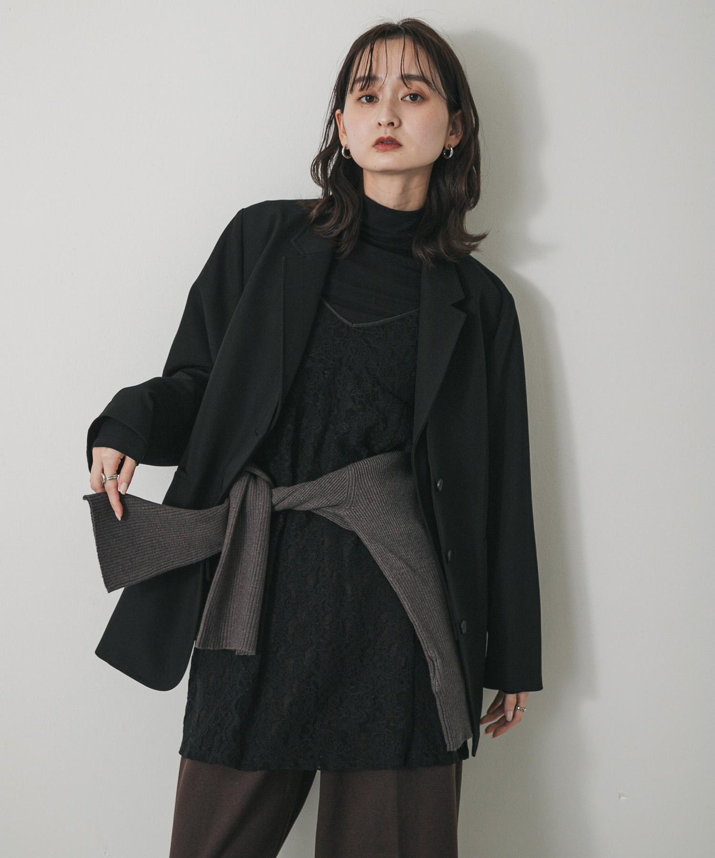 蕾絲吊帶長款上衣