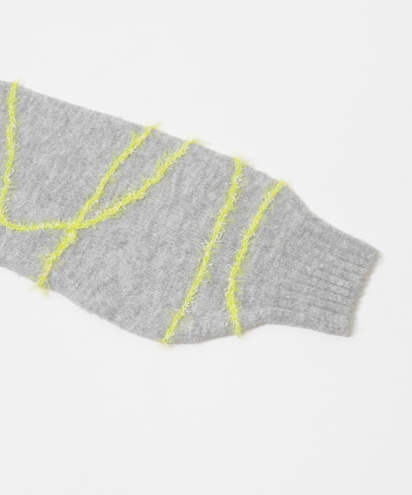 毛邊線條寬鬆針織衫