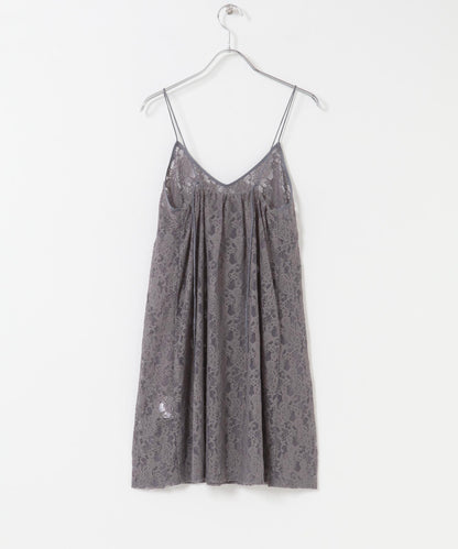 蕾絲吊帶長款上衣