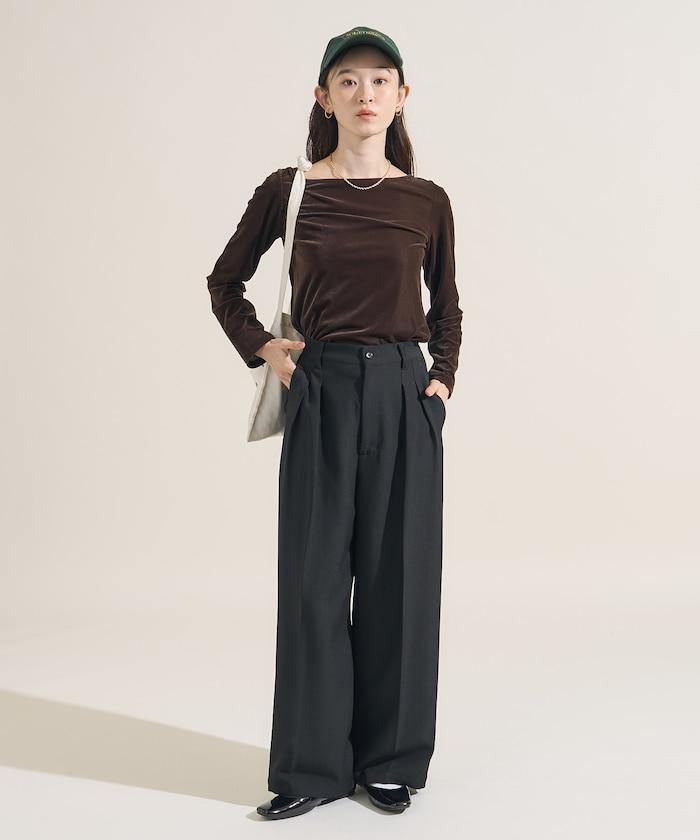 天鵝絨運動衫船領上衣