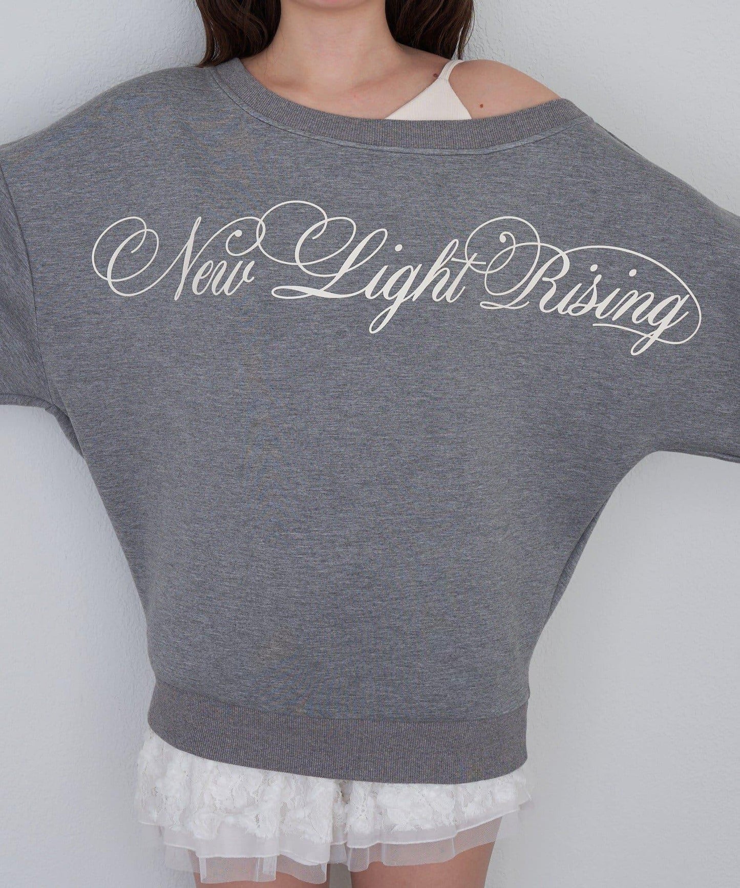 【RAY CASSIN】層疊字母單肩衛衣