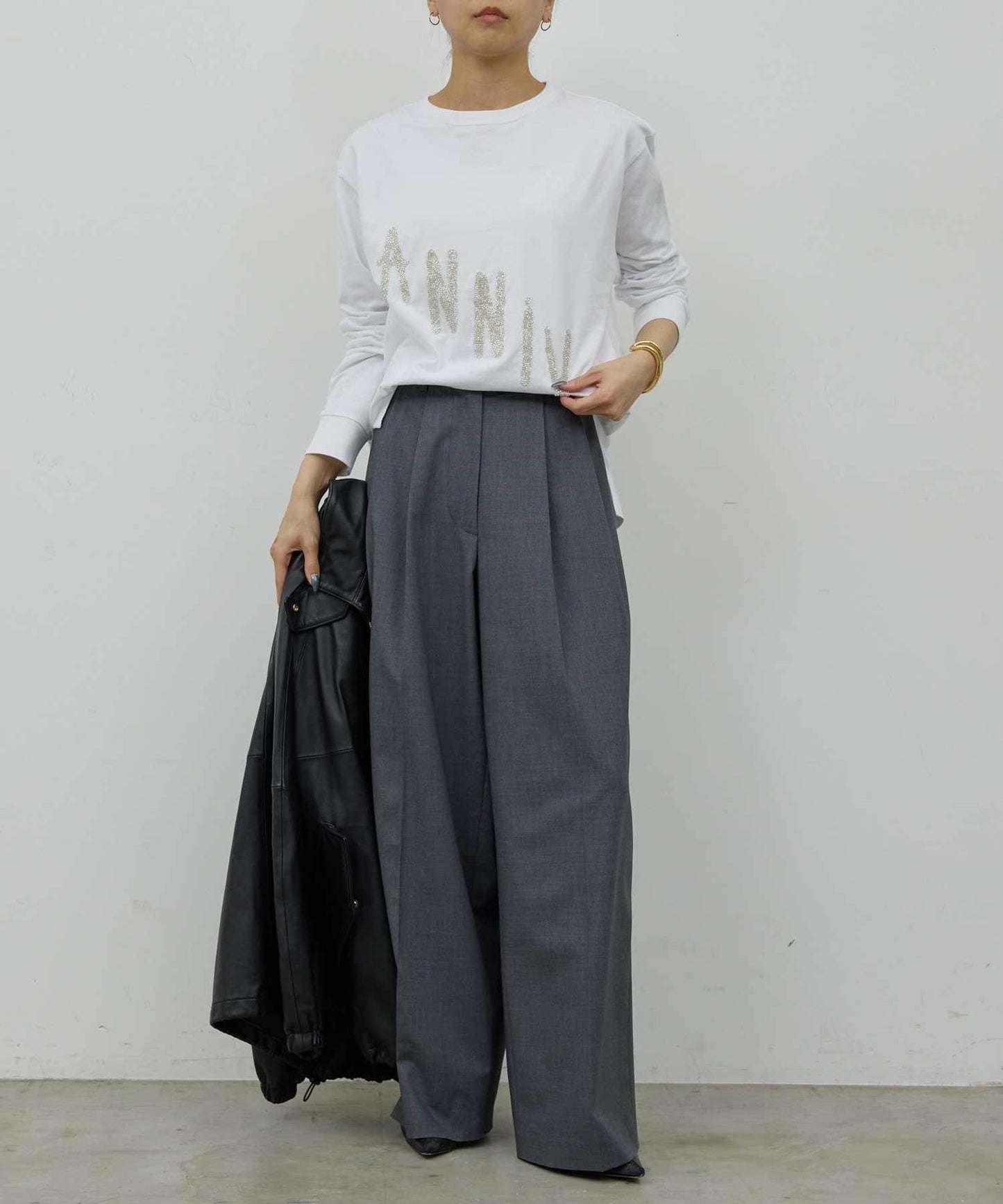 【25週年紀念款】ANNIV裝飾長袖T恤