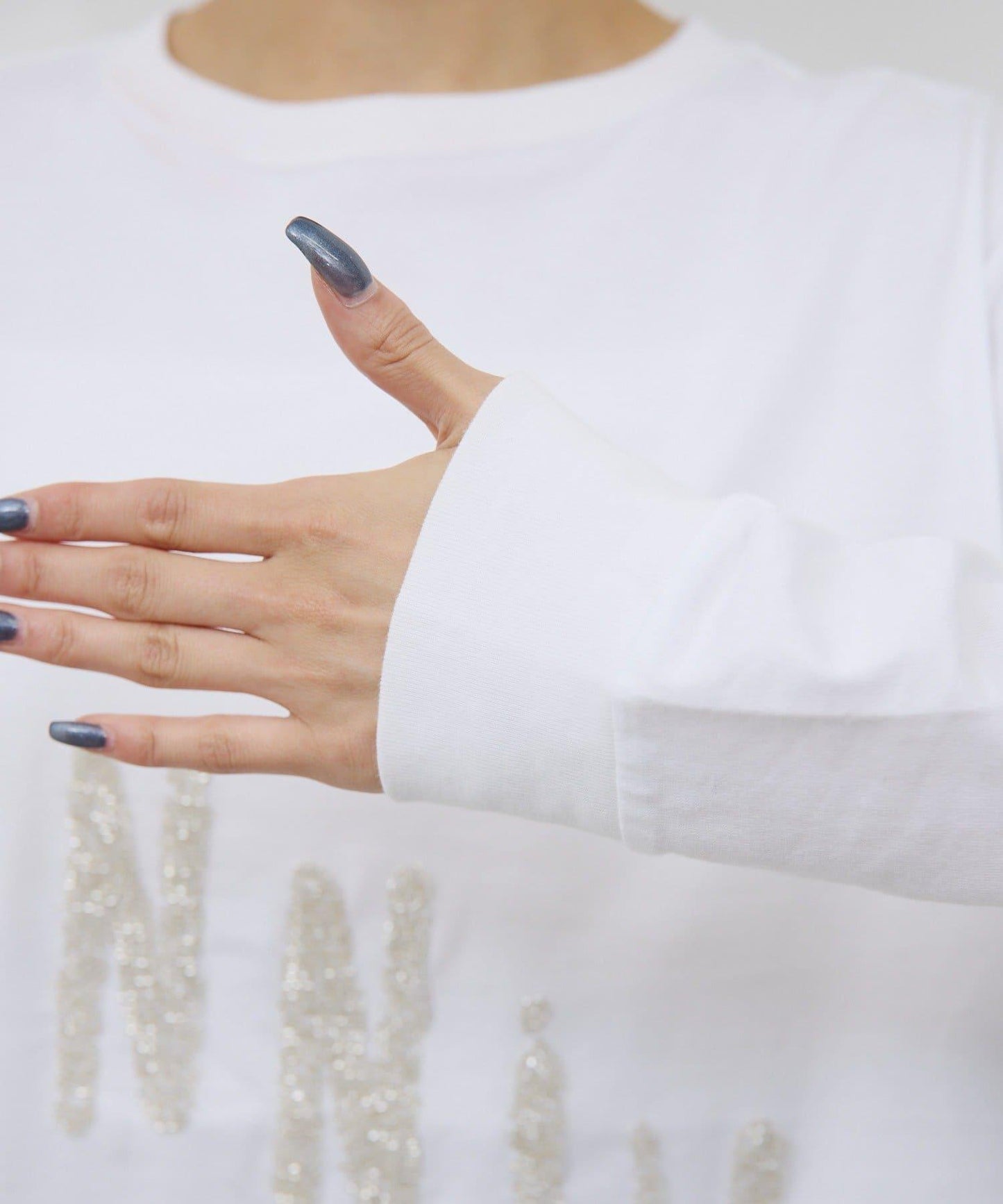 【25週年紀念款】ANNIV裝飾長袖T恤