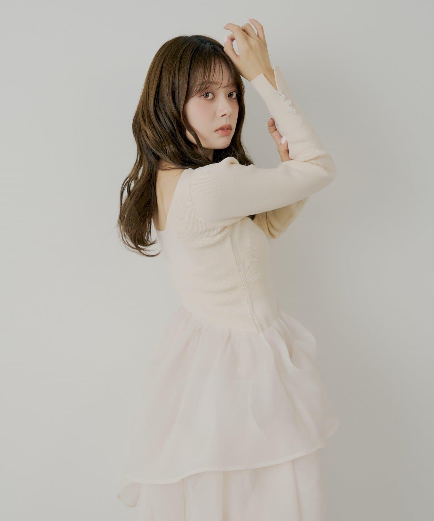 【SALON by Chico】褶皺網紗拼接長款連衣裙