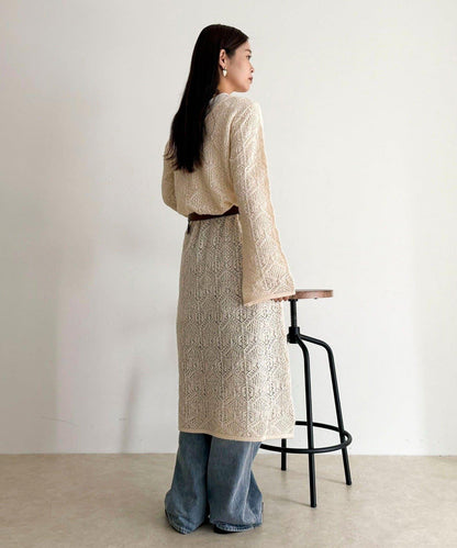 馬海毛混紡鏤空圖案喇叭袖連衣裙