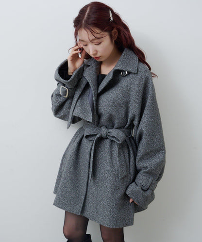 高領喇叭袖大衣