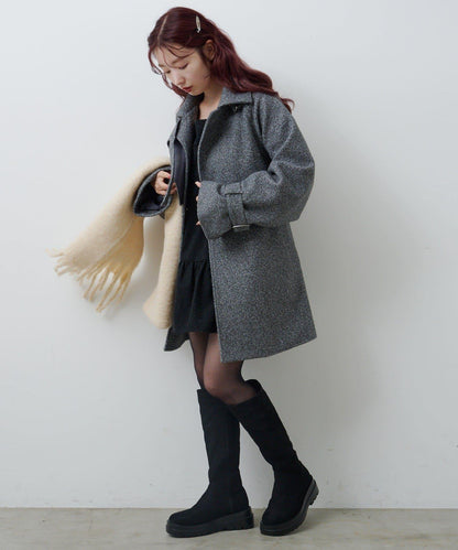 高領喇叭袖大衣