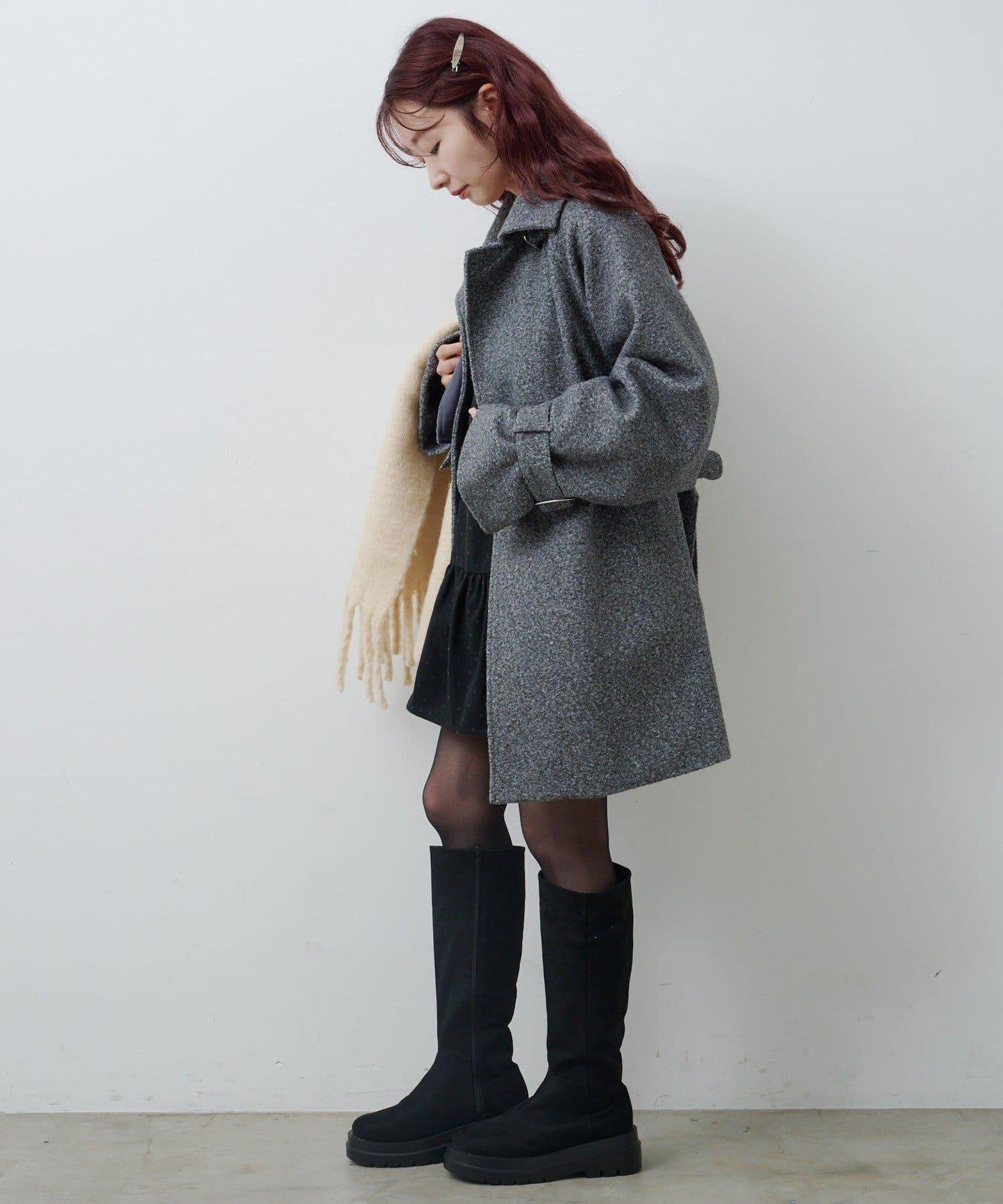 高領喇叭袖大衣