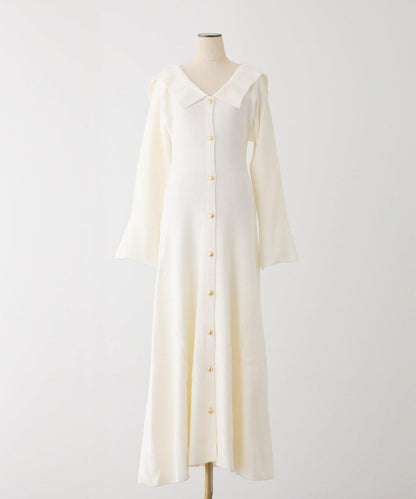 帶領金色紐釦針織長款連衣裙