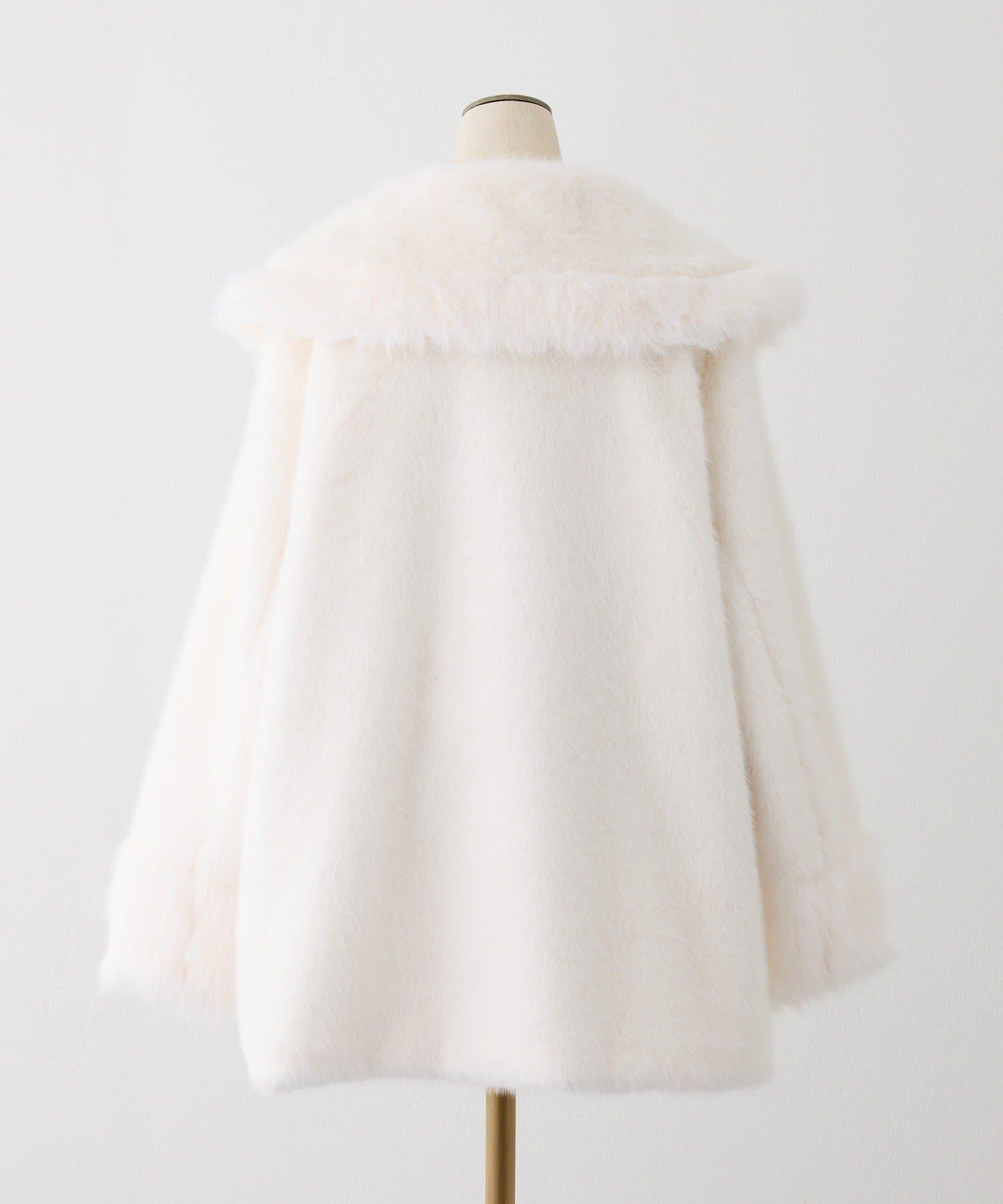 【HolidayCollection】帶領毛絨中長大衣