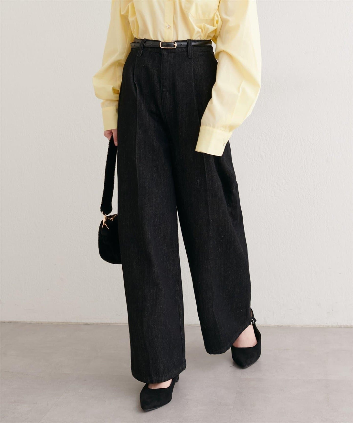 中縫壓線牛仔褲