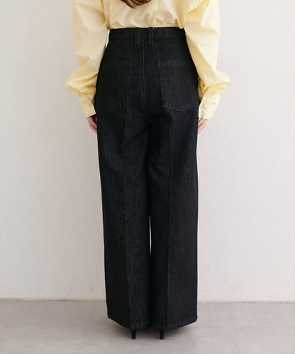 中縫壓線牛仔褲