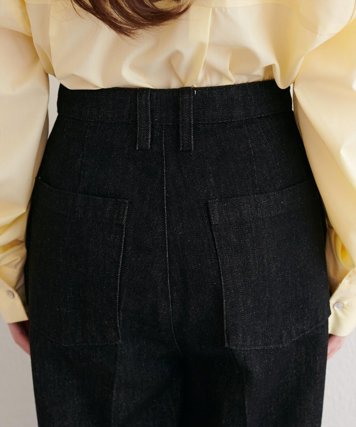 中縫壓線牛仔褲