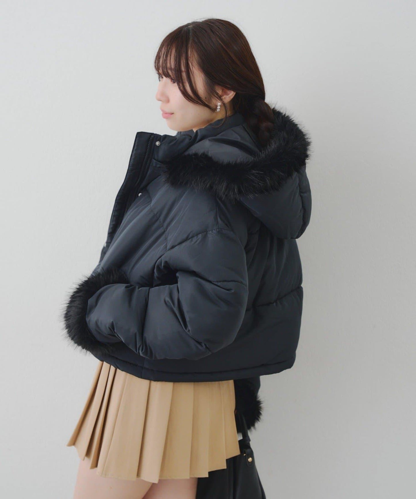 帶仿皮草拉鍊環保羽絨服