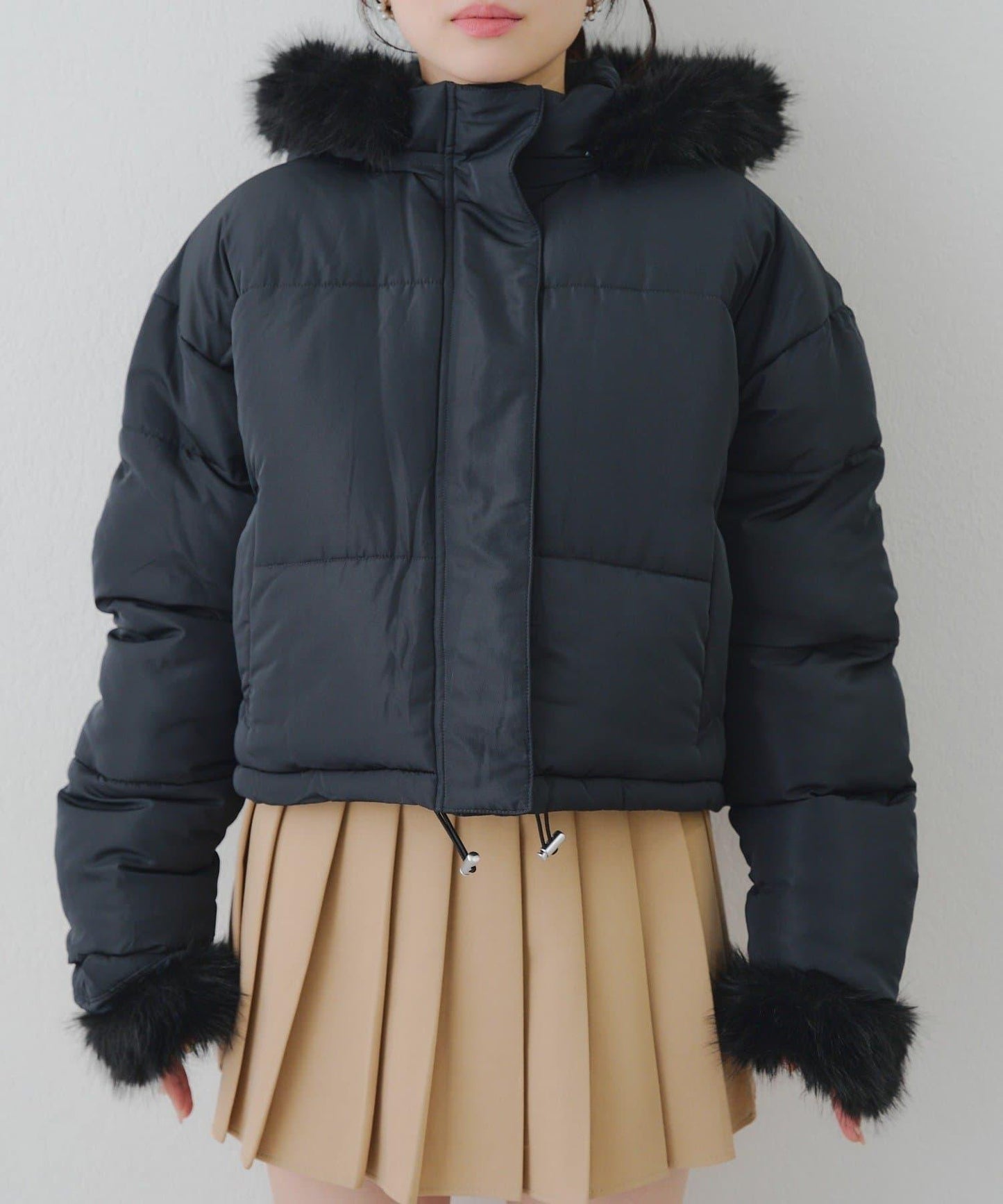 帶仿皮草拉鍊環保羽絨服