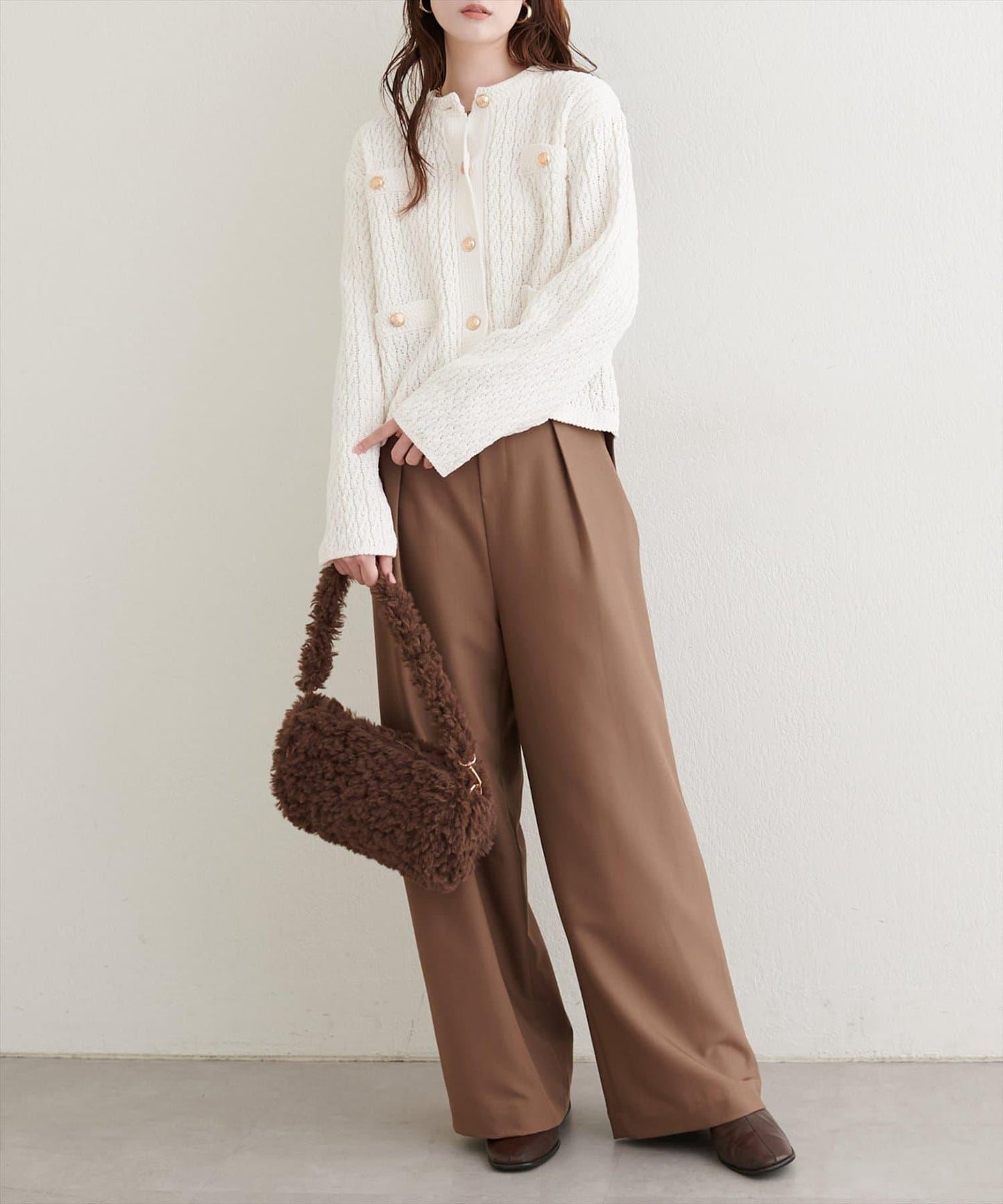 金色紐扣天鵝絨絨線麻花針織開衫