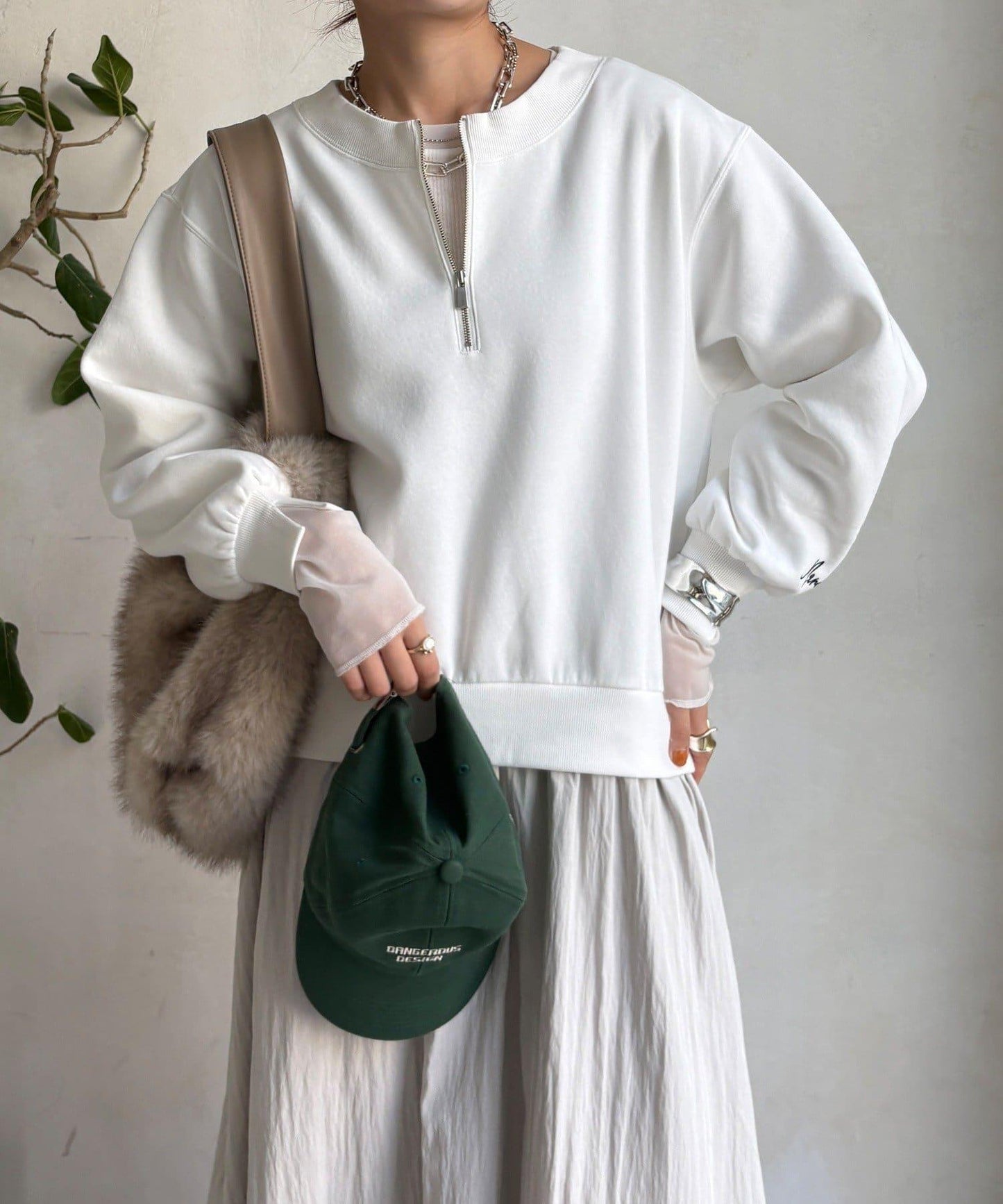 半拉鍊拼接連衣裙