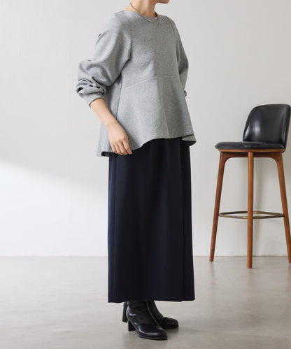 【顯瘦/顯腿長效果】袖部裝飾短款荷葉邊上衣