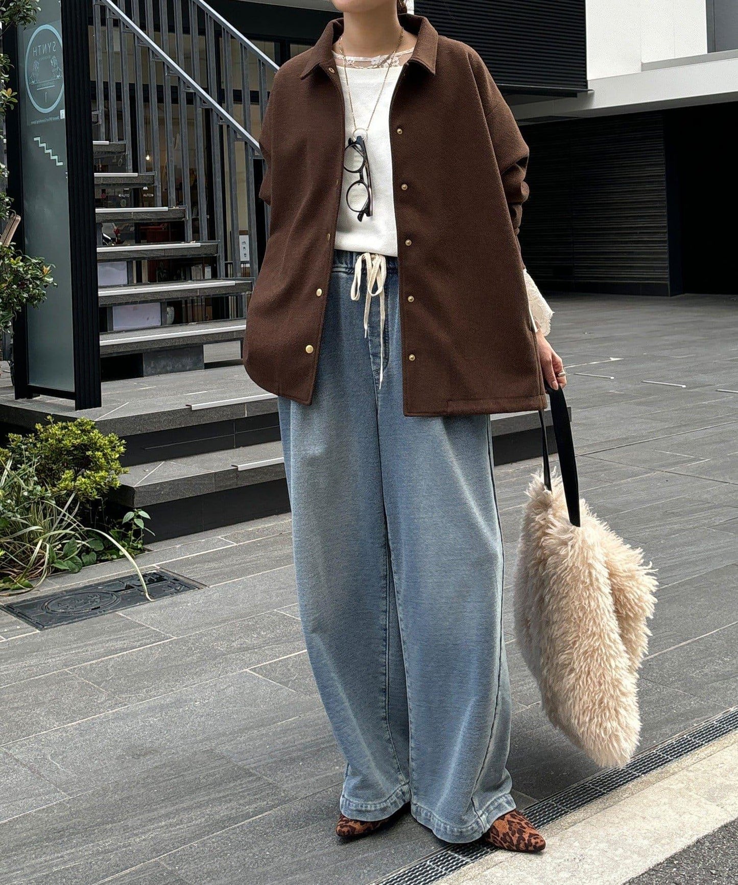 輕質羊毛呢襯衫夾克