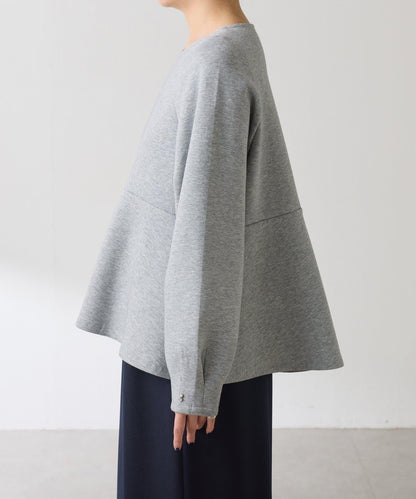 【顯瘦/顯腿長效果】袖部裝飾短款荷葉邊上衣