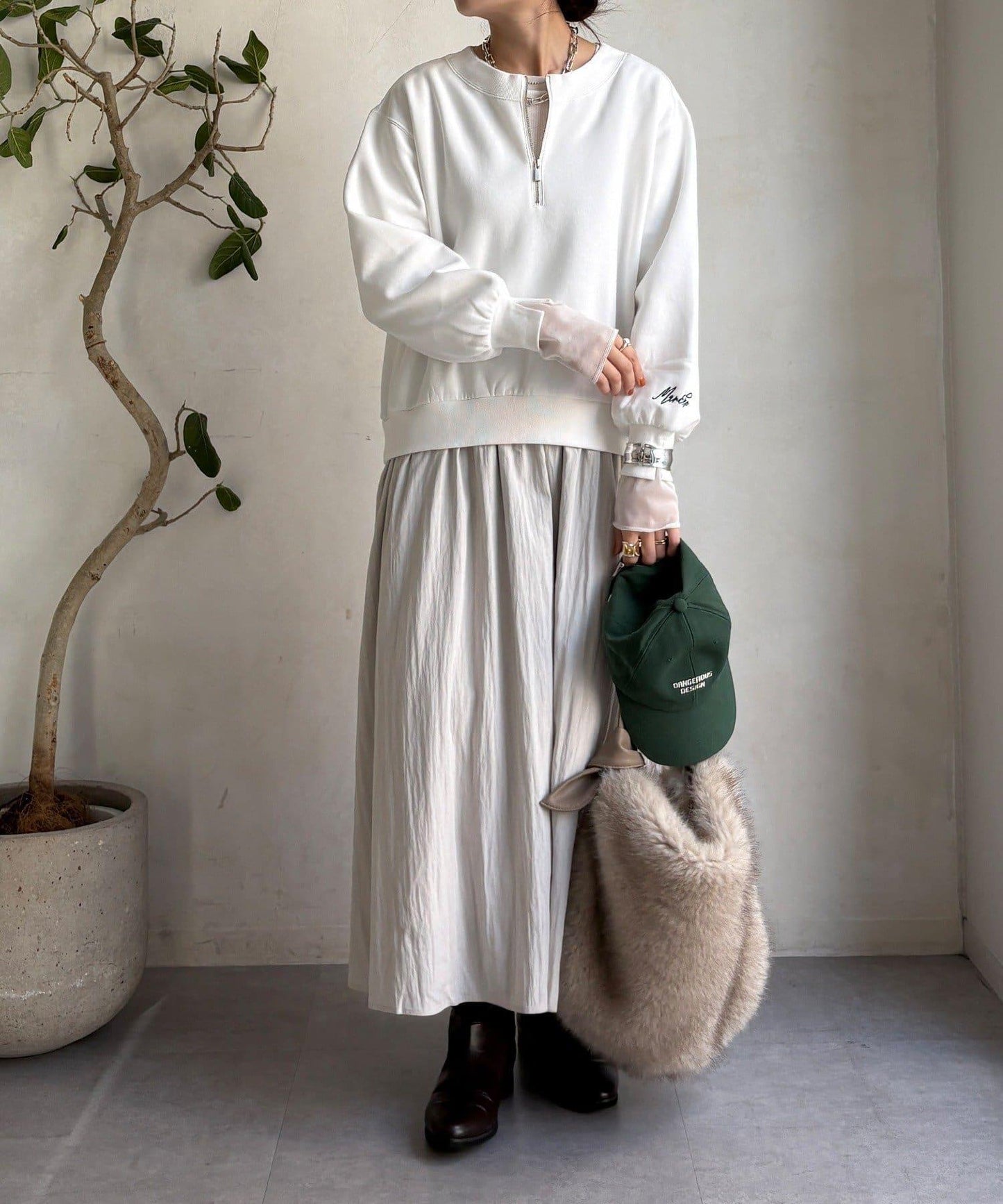 半拉鍊拼接連衣裙