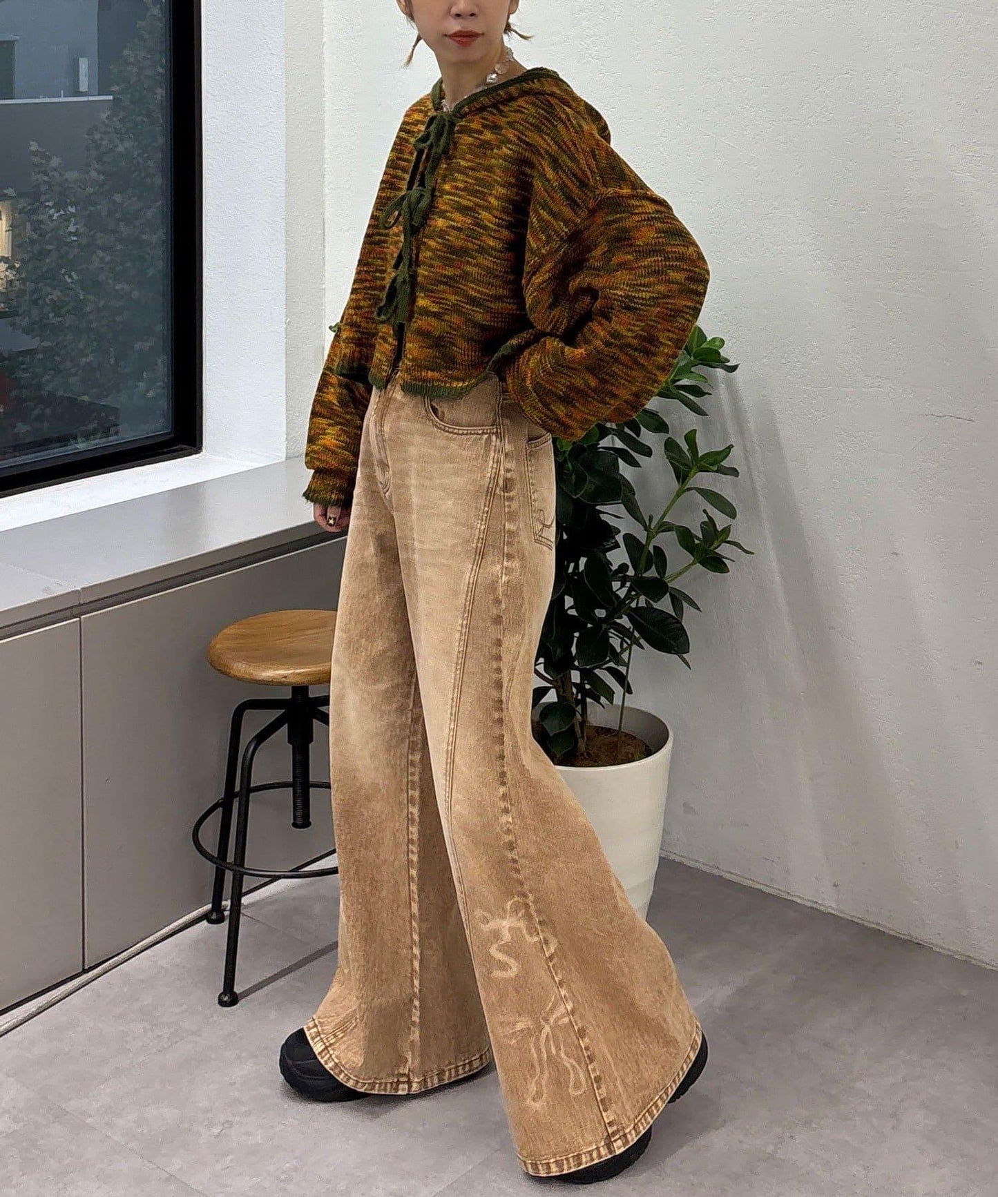 蝴蝶結拔染印花牛仔褲