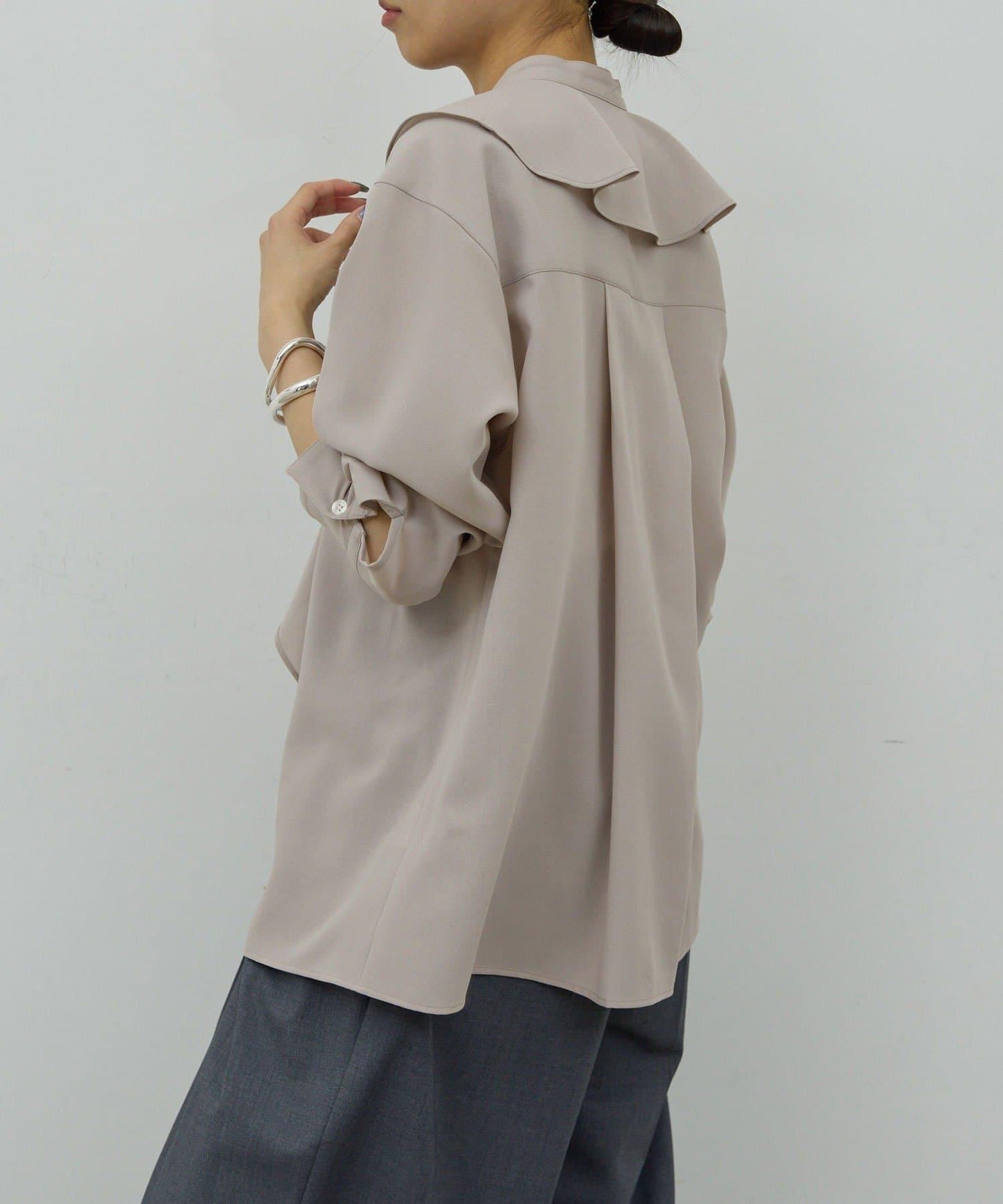 荷葉邊領結襯衫