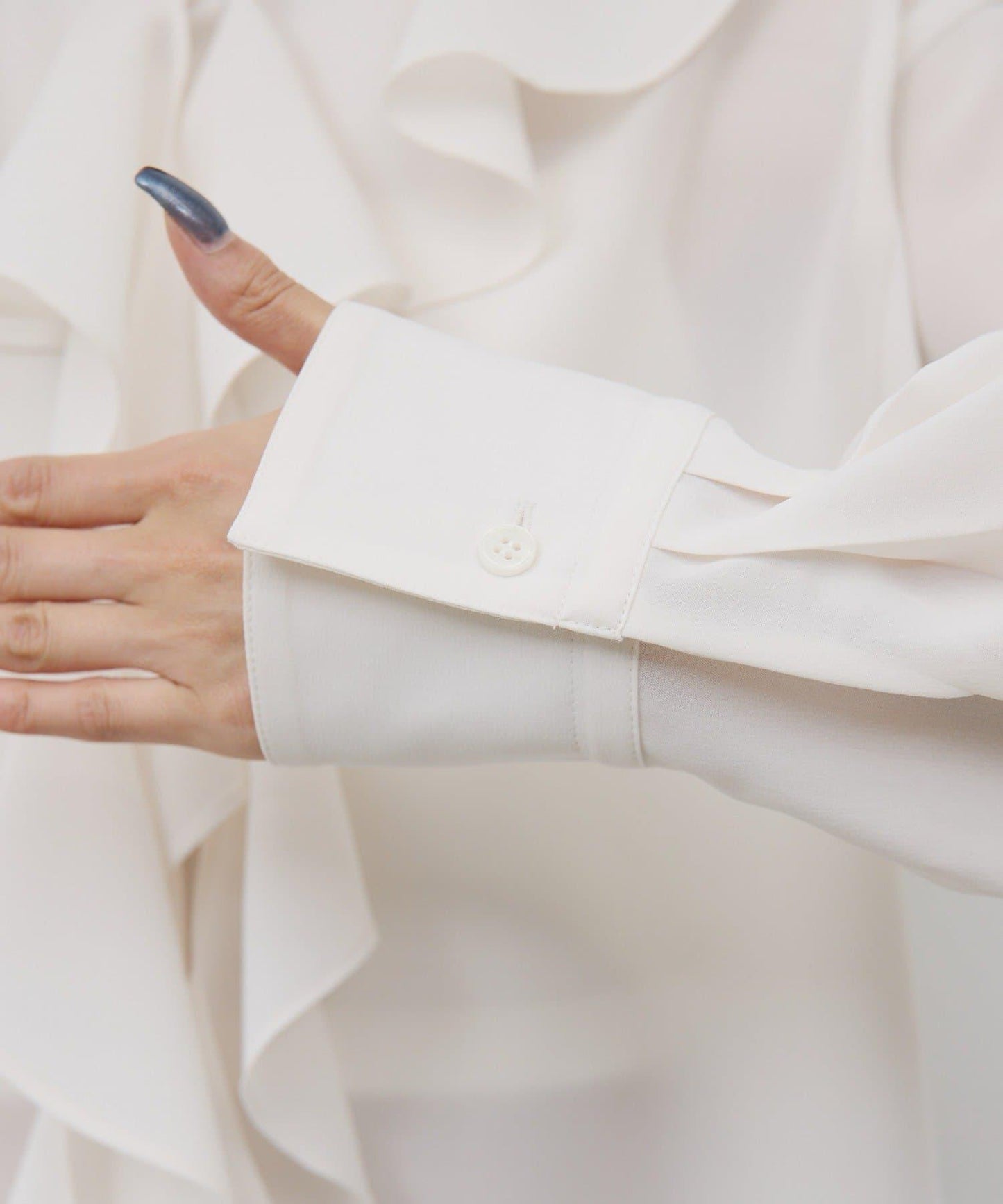 荷葉邊領結襯衫