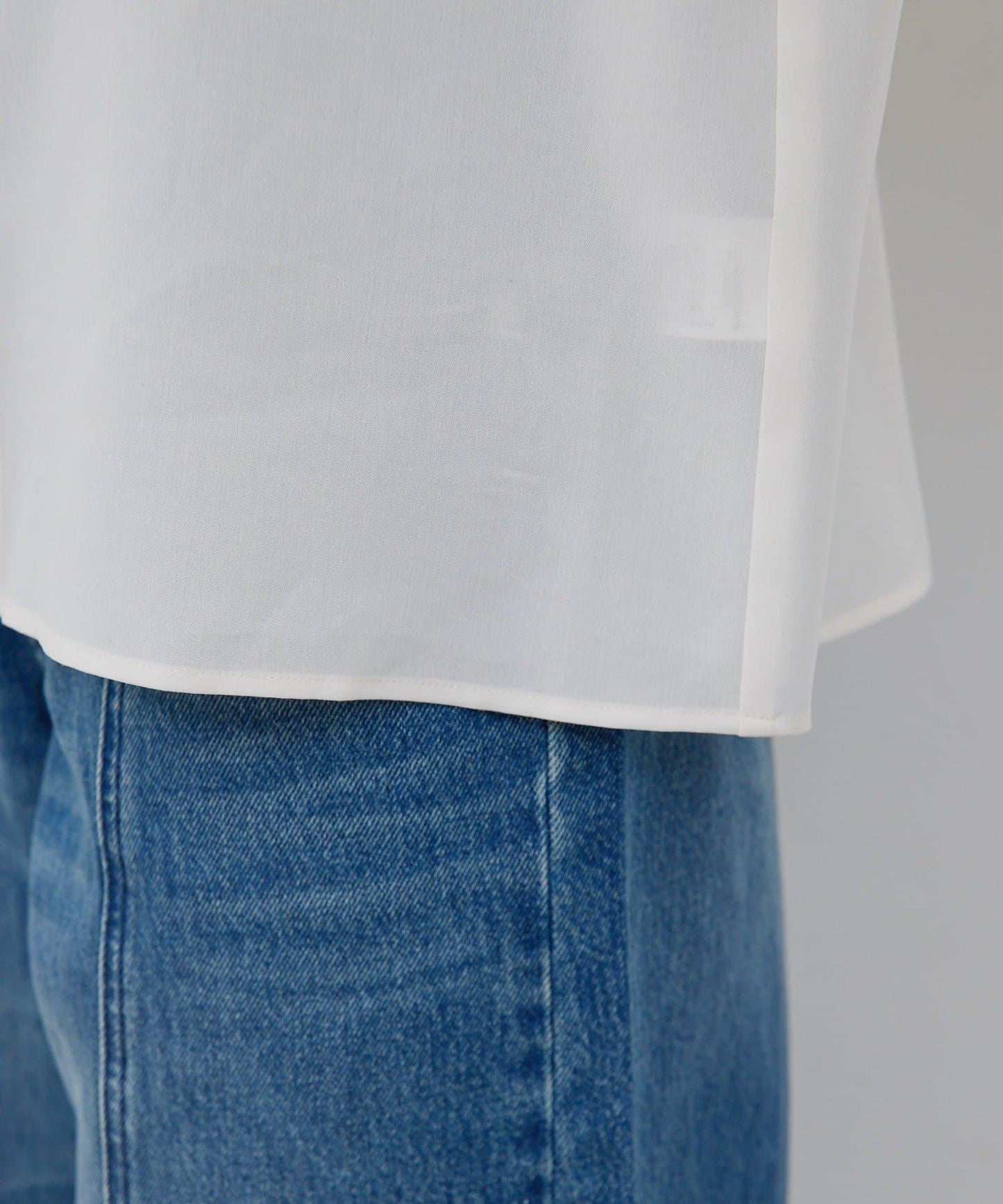 荷葉邊領結襯衫