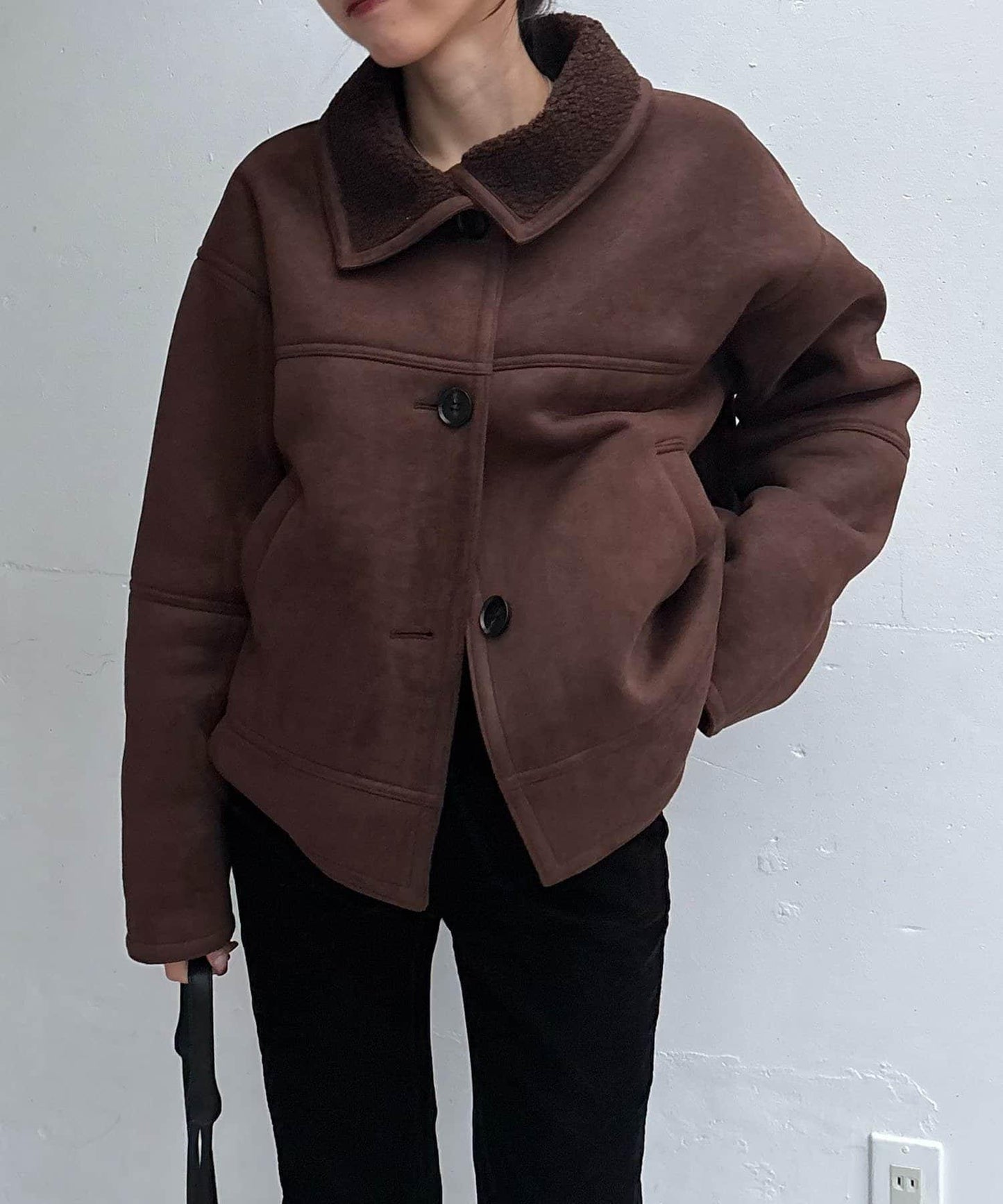 麂皮羊羔絨中長大衣