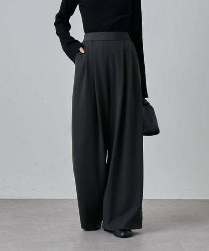 雙褶寬鬆長褲