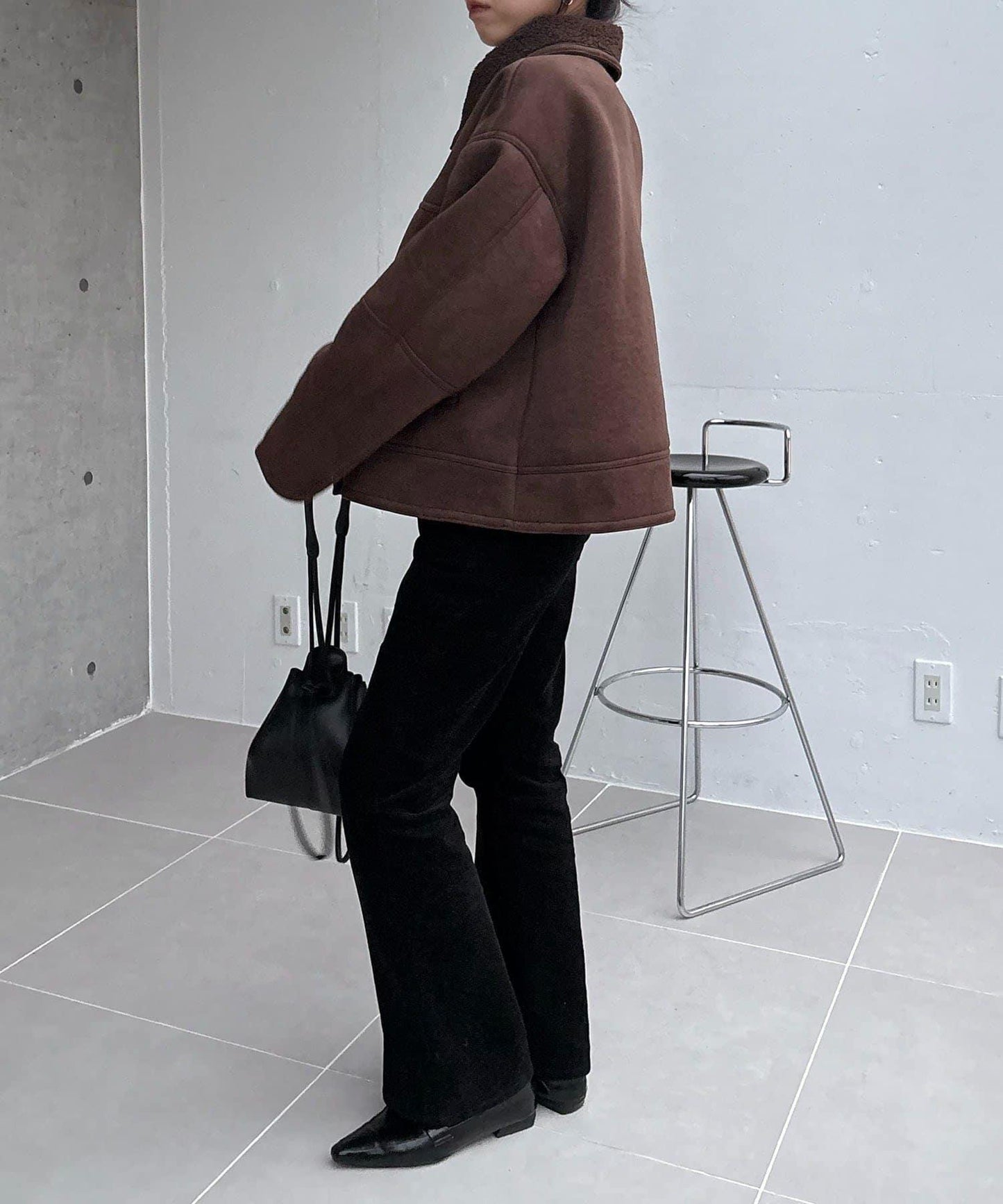 麂皮羊羔絨中長大衣