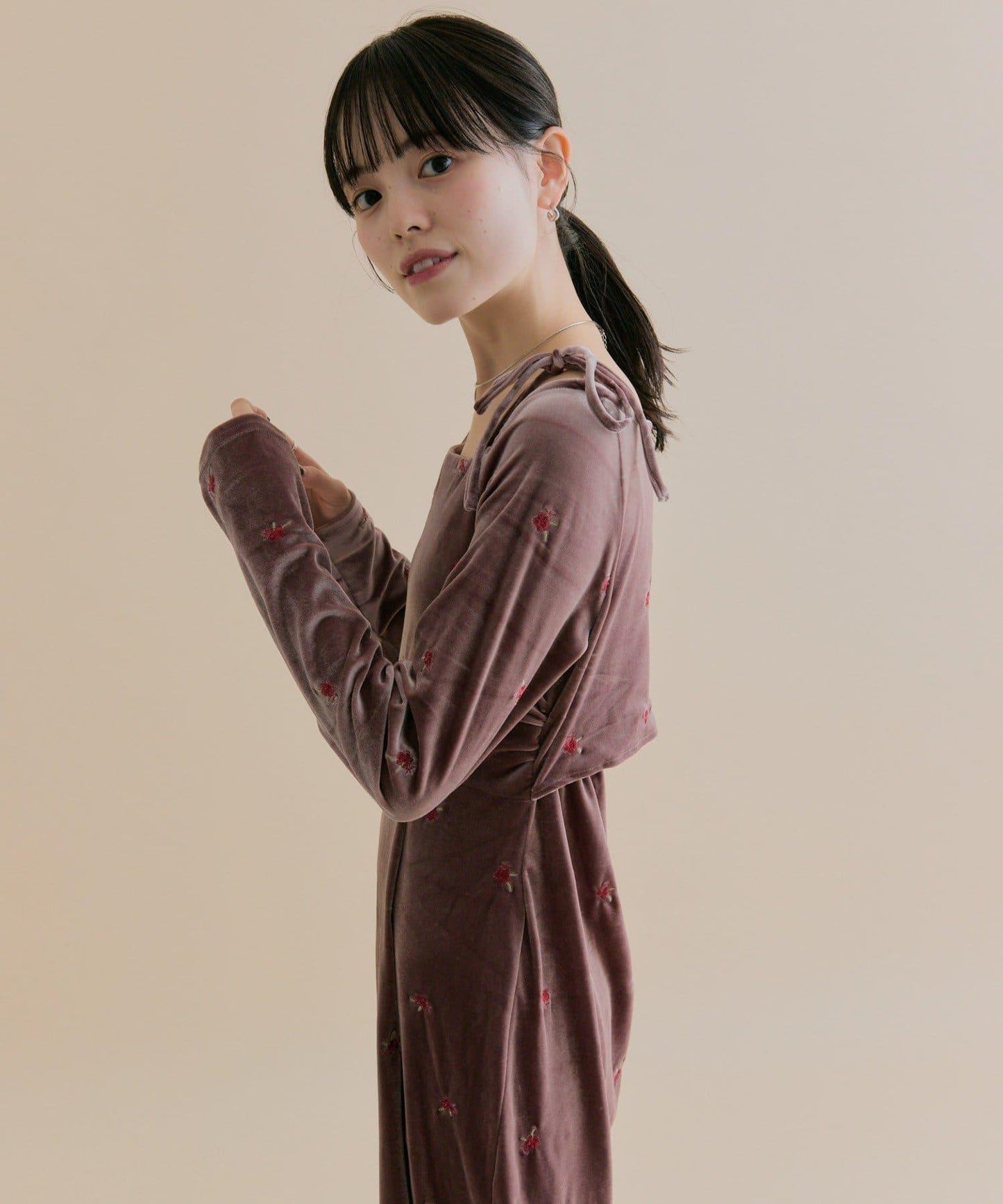 【森川企畫】花卉圖案天鵝絨連衣裙