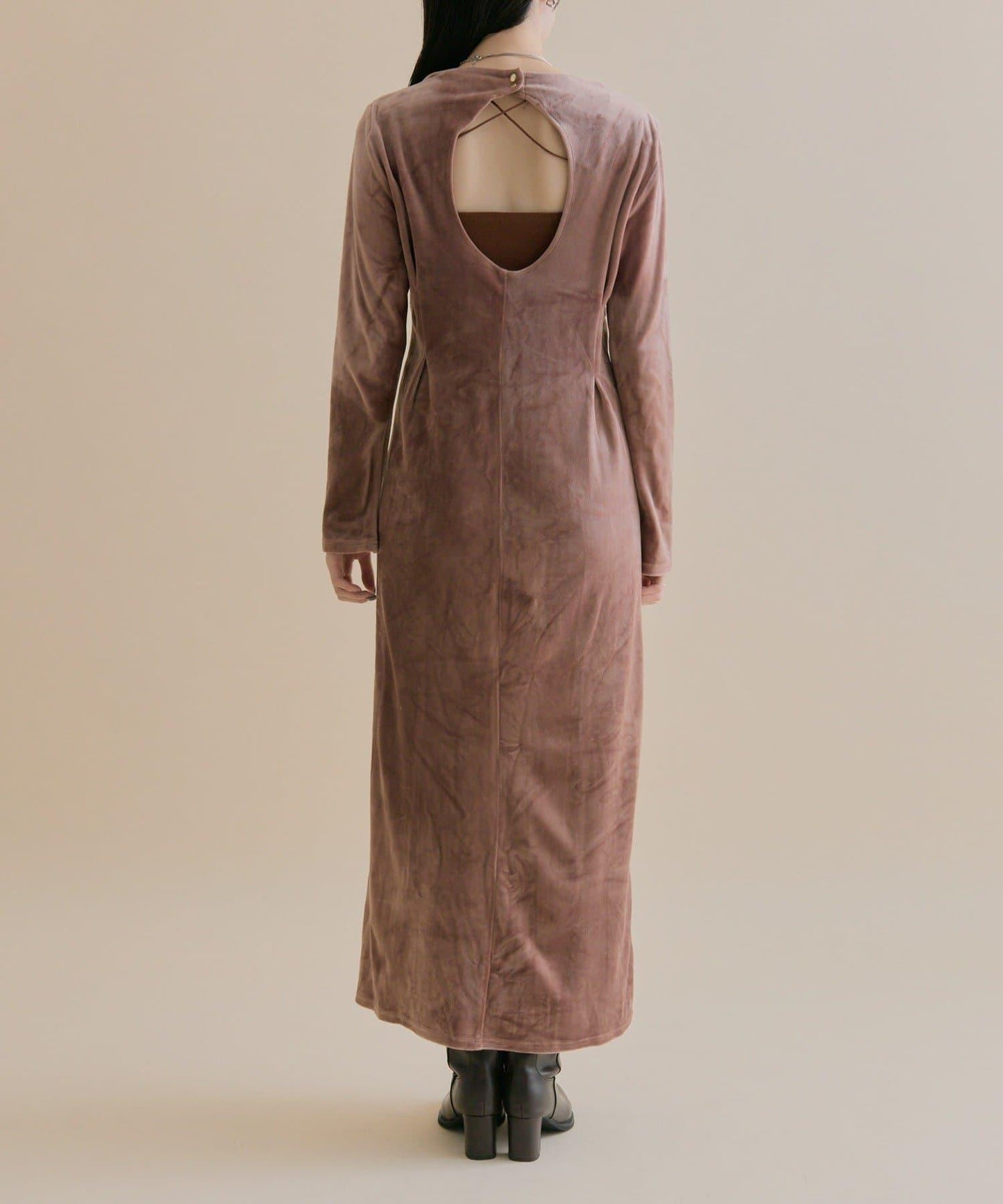 11/1（週六）12:00開始！【數量限定】【森川企畫】後背開口天鵝絨連衣裙