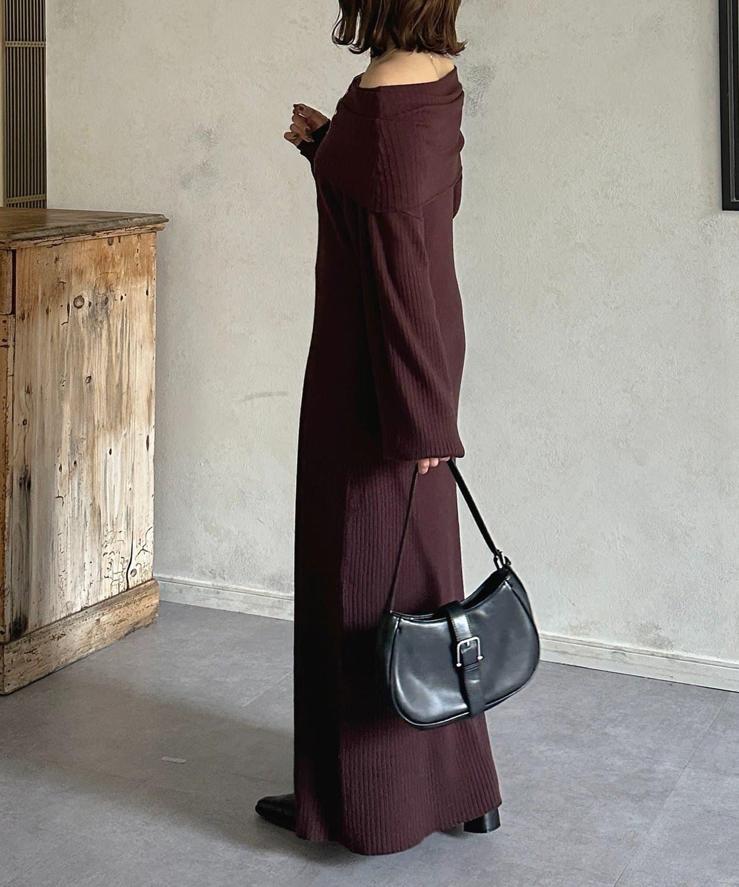 一字肩針織連衣裙