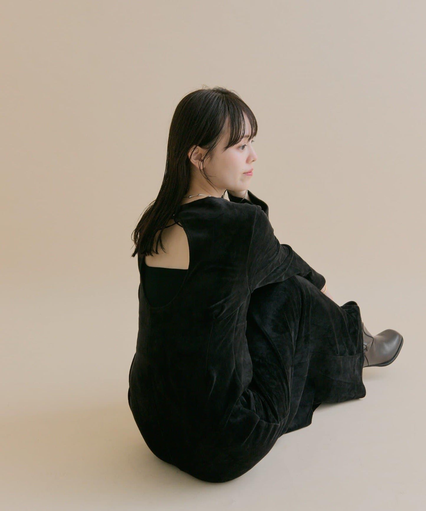 11/1（週六）12:00開始！【數量限定】【森川企畫】後背開口天鵝絨連衣裙