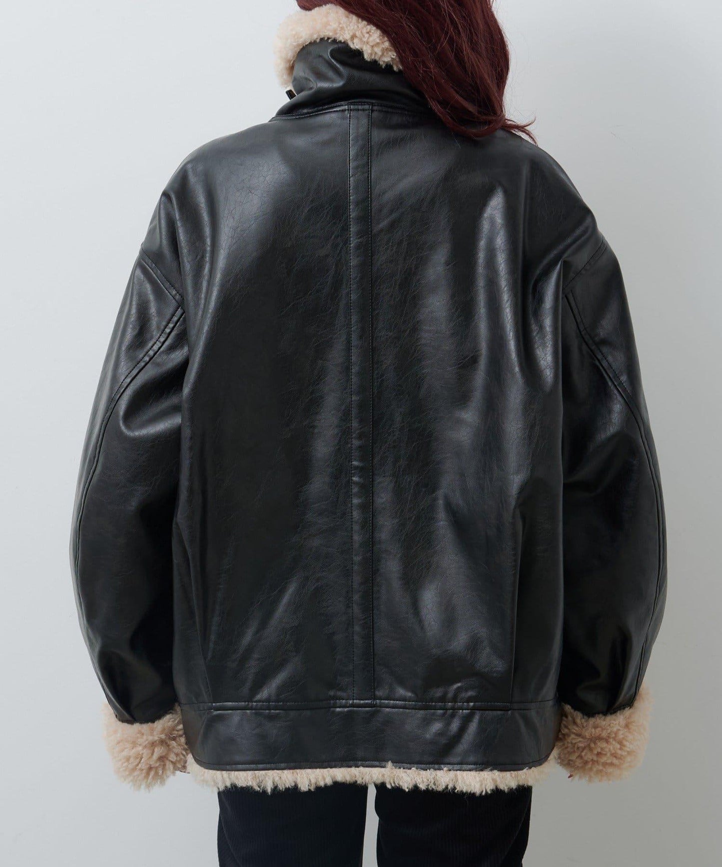 羊羔絨飛行夾克