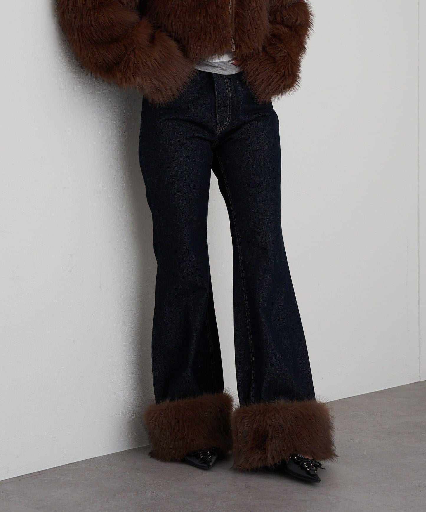 可拆卸毛絨拼接牛仔喇叭褲