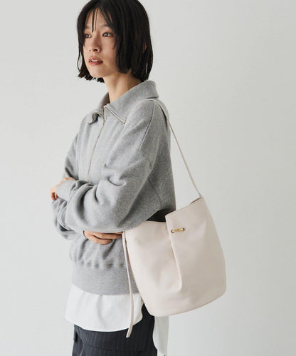 附絲巾皮革兩用單肩包