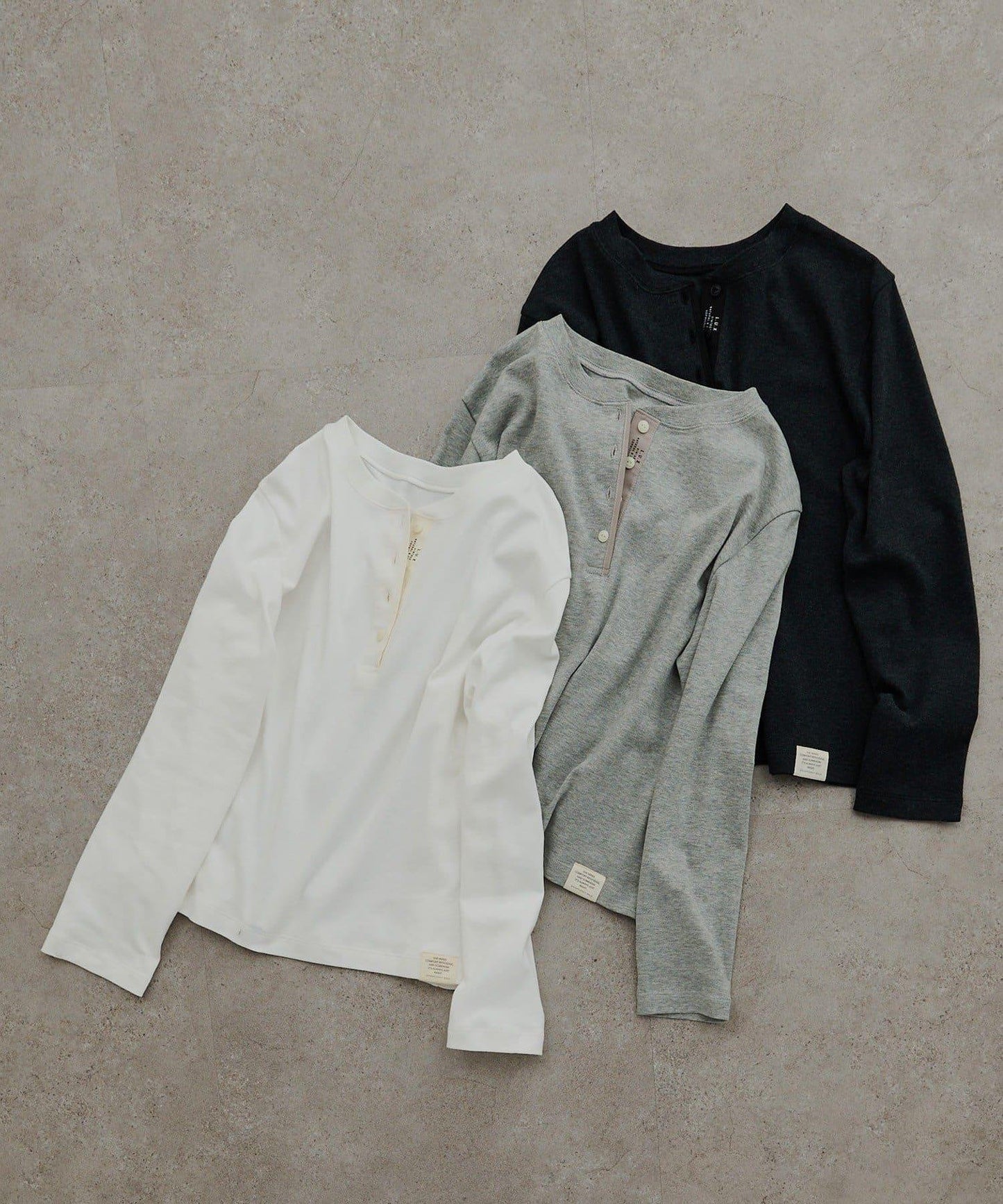 順滑磨毛雙面穿亨利領T恤