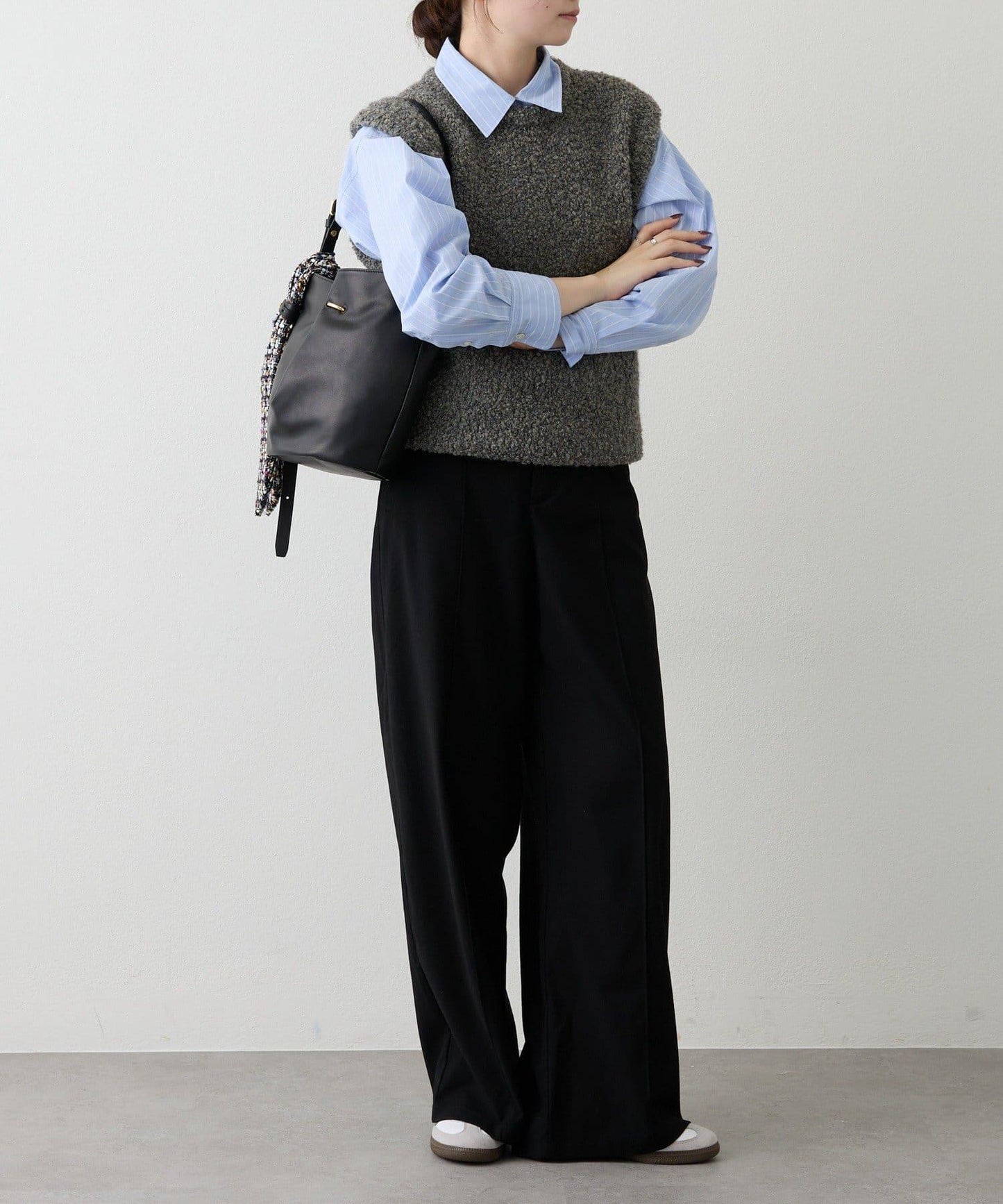 附絲巾皮革兩用單肩包