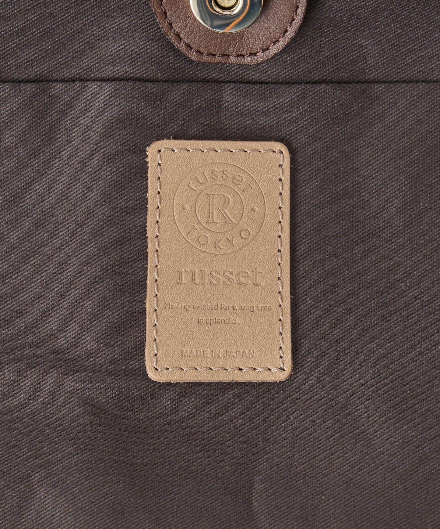 附絲巾皮革兩用單肩包