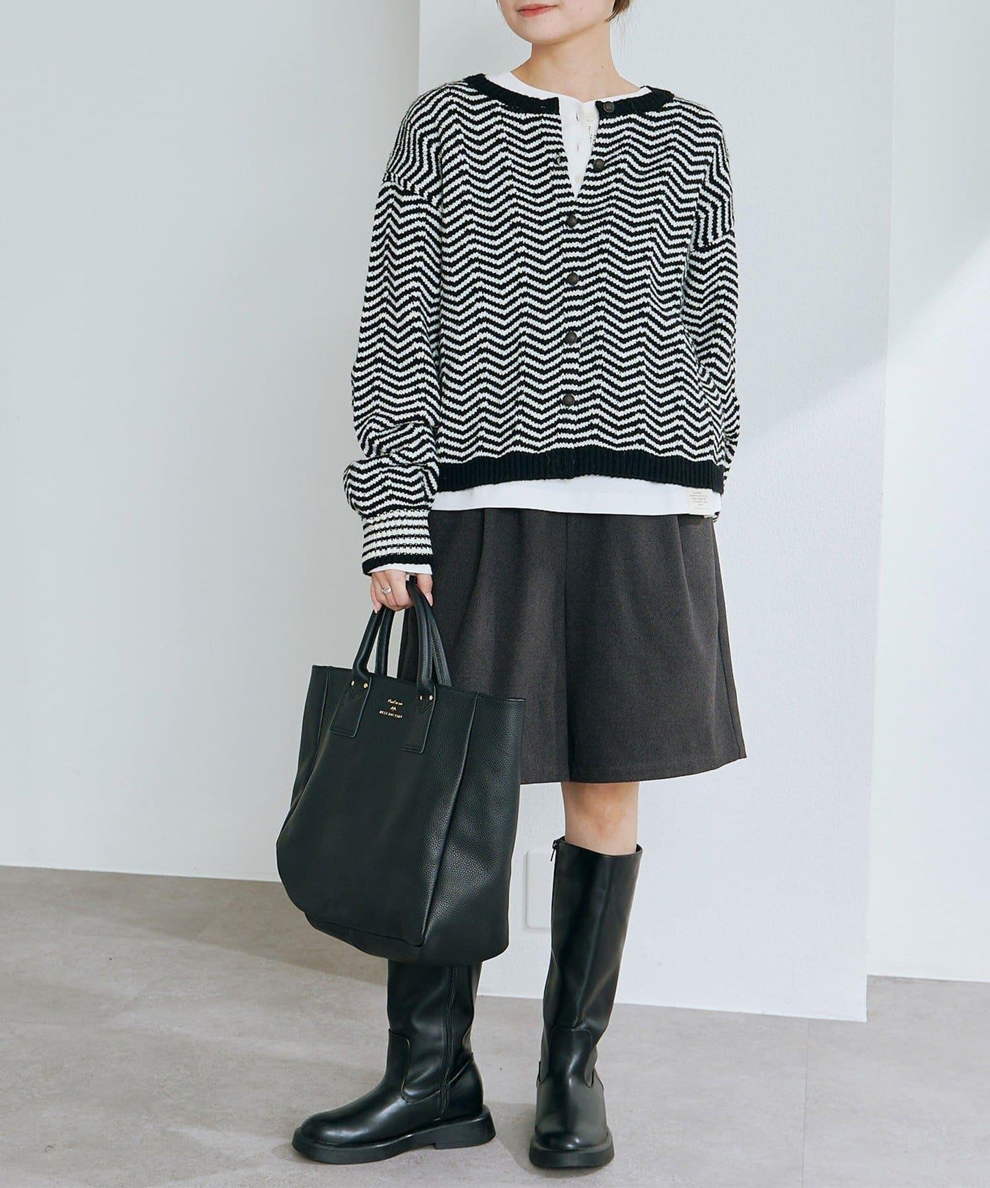 順滑磨毛雙面穿亨利領T恤