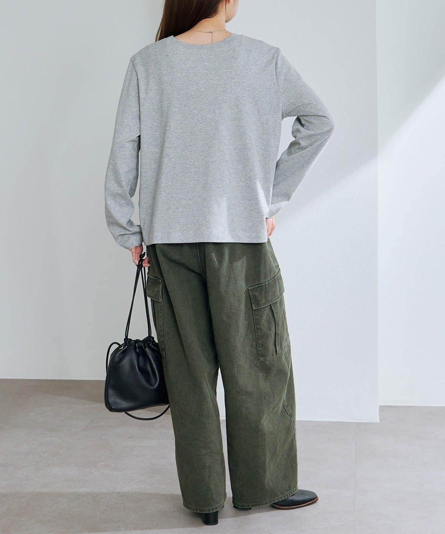 順滑磨毛雙面穿亨利領T恤